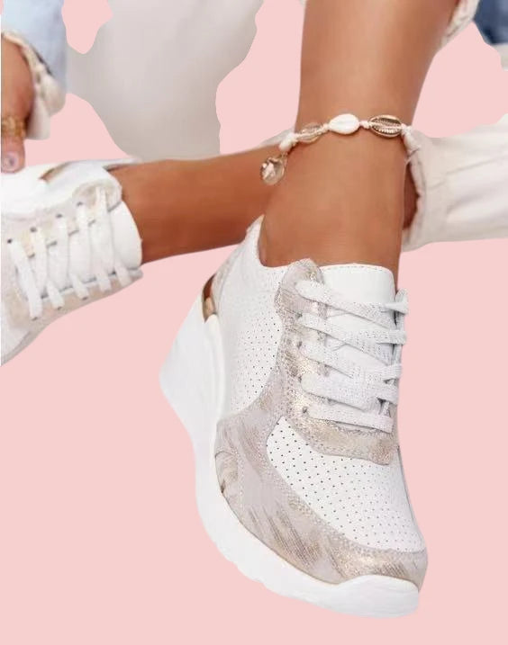 Dames Sneakers – Verhoogde Zool en Ademend Ontwerp voor Comfort tijdens Dagelijks Gebruik