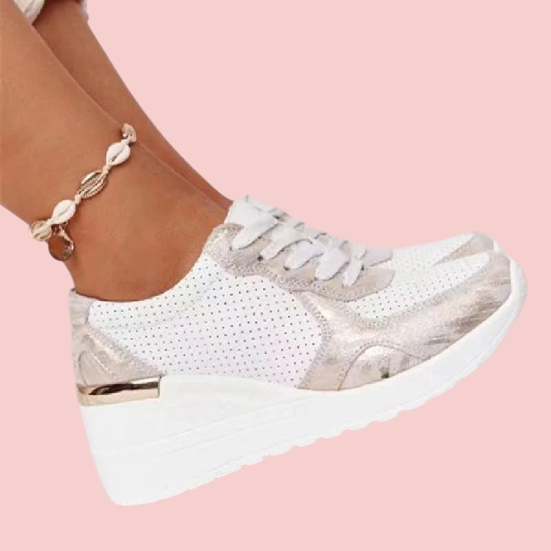 Dames Sneakers – Verhoogde Zool en Ademend Ontwerp voor Comfort tijdens Dagelijks Gebruik